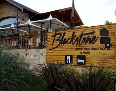 Blackstone Apart Boutique Hotel