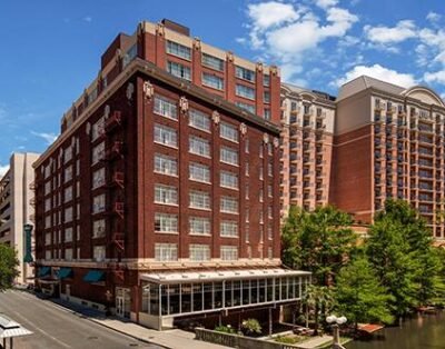 Homewood Suites by Hilton San Antonio – Riverwalk/Downtown